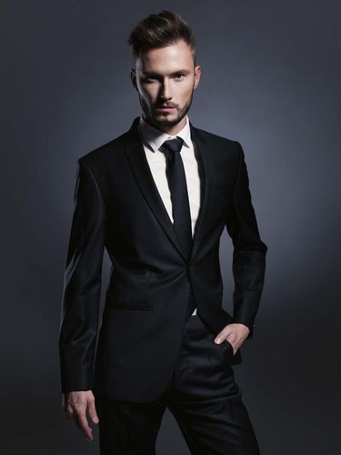 杨凤琼 制作统筹负责人